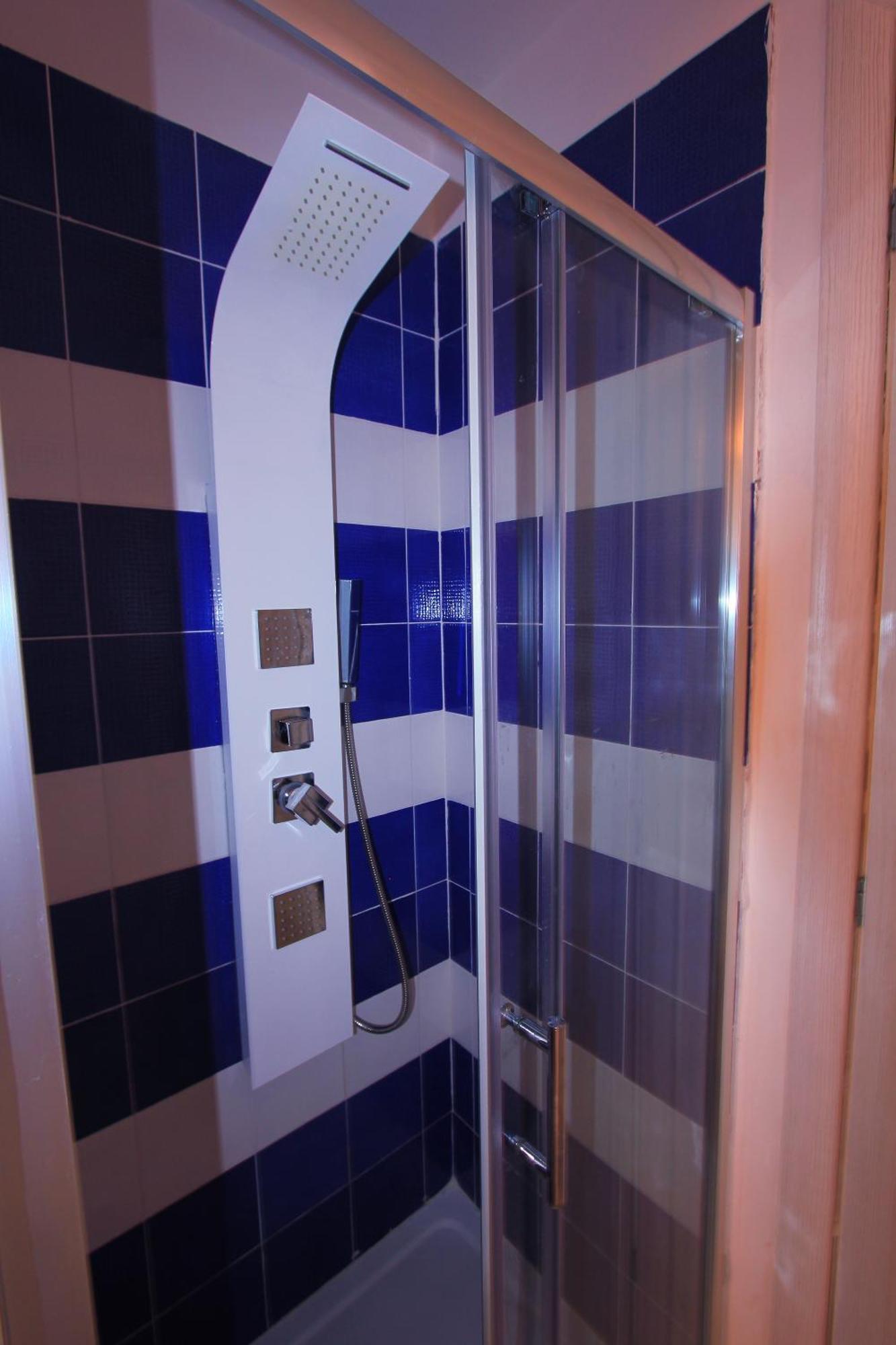 B&B Vitruvio Suites Формия Стая снимка