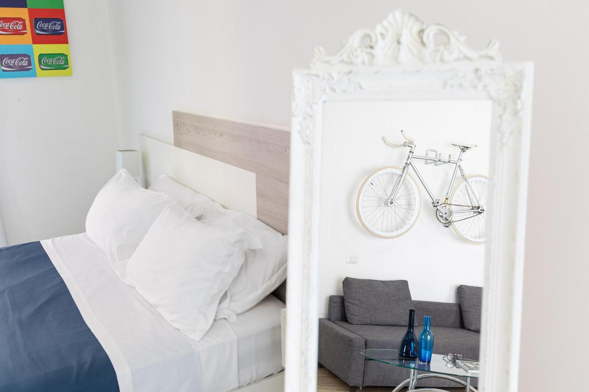 B&B Vitruvio Suites Формия Екстериор снимка