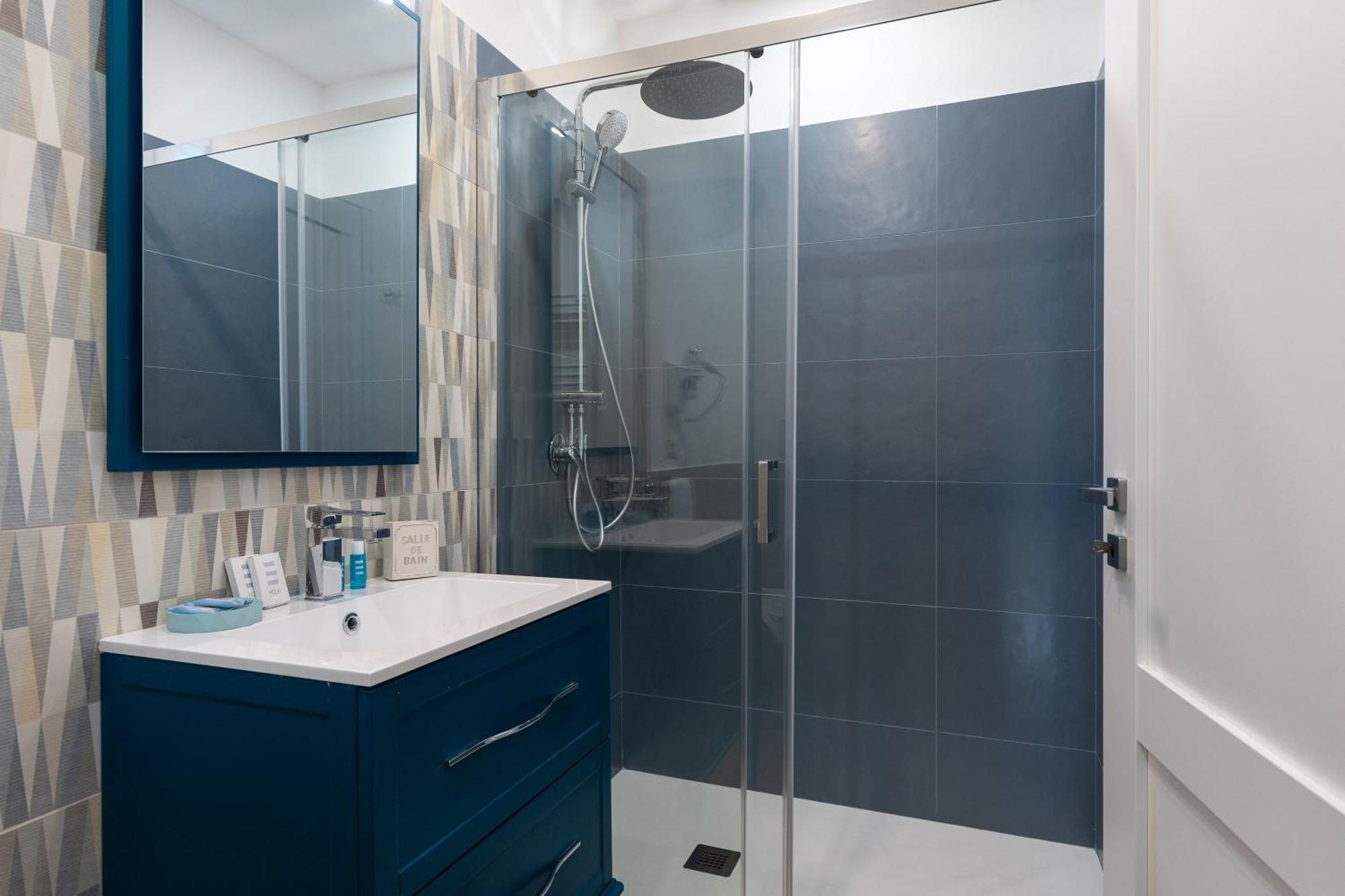 B&B Vitruvio Suites Формия Екстериор снимка