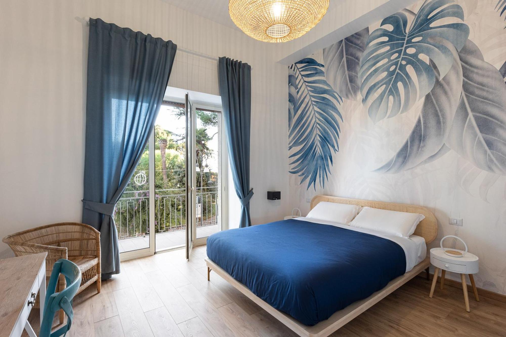 B&B Vitruvio Suites Формия Екстериор снимка