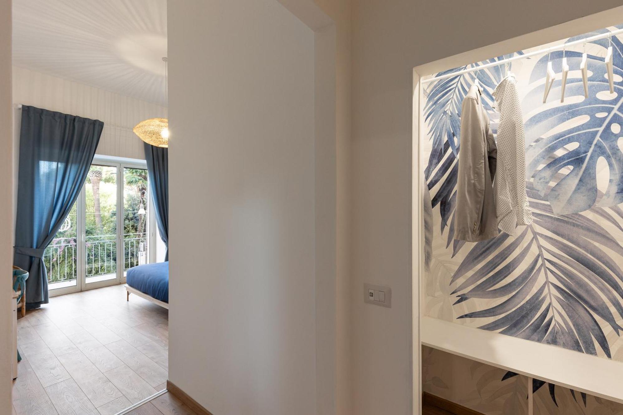 B&B Vitruvio Suites Формия Екстериор снимка