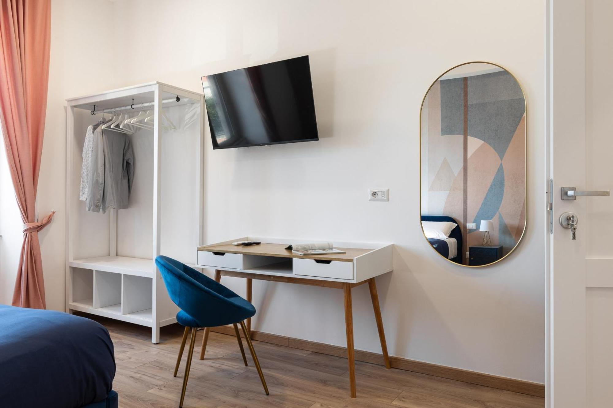 B&B Vitruvio Suites Формия Екстериор снимка