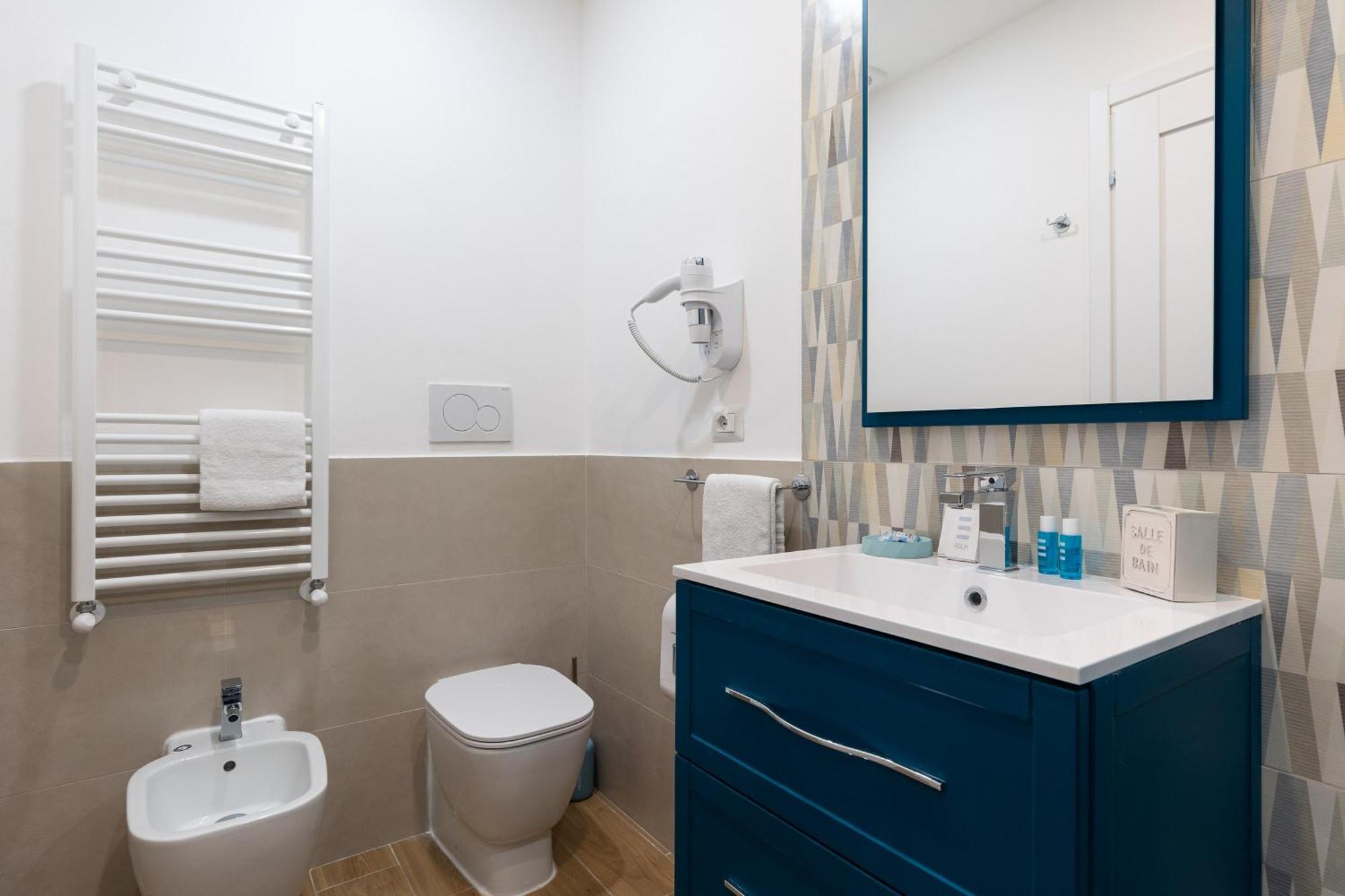 B&B Vitruvio Suites Формия Екстериор снимка