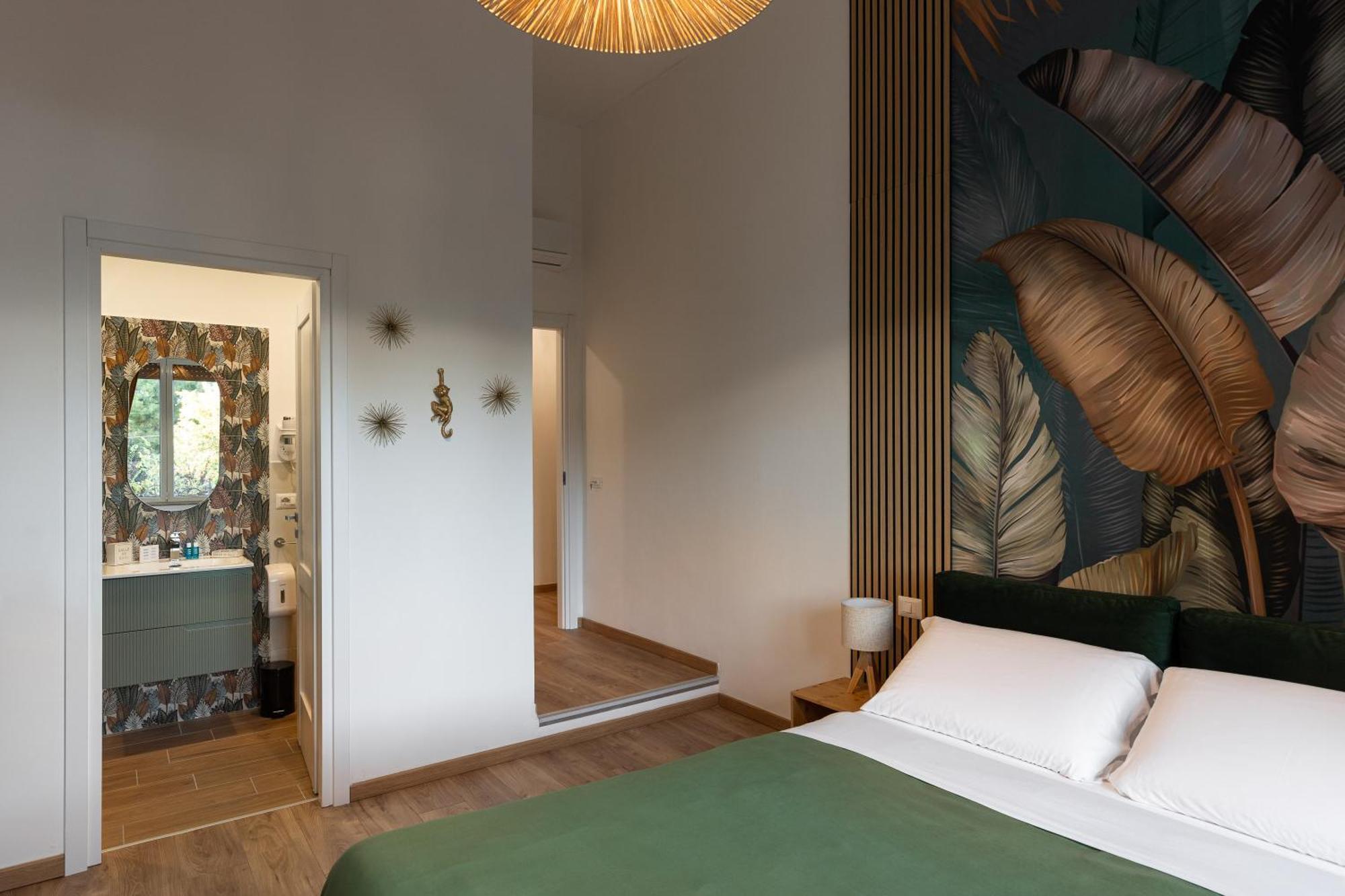 B&B Vitruvio Suites Формия Екстериор снимка