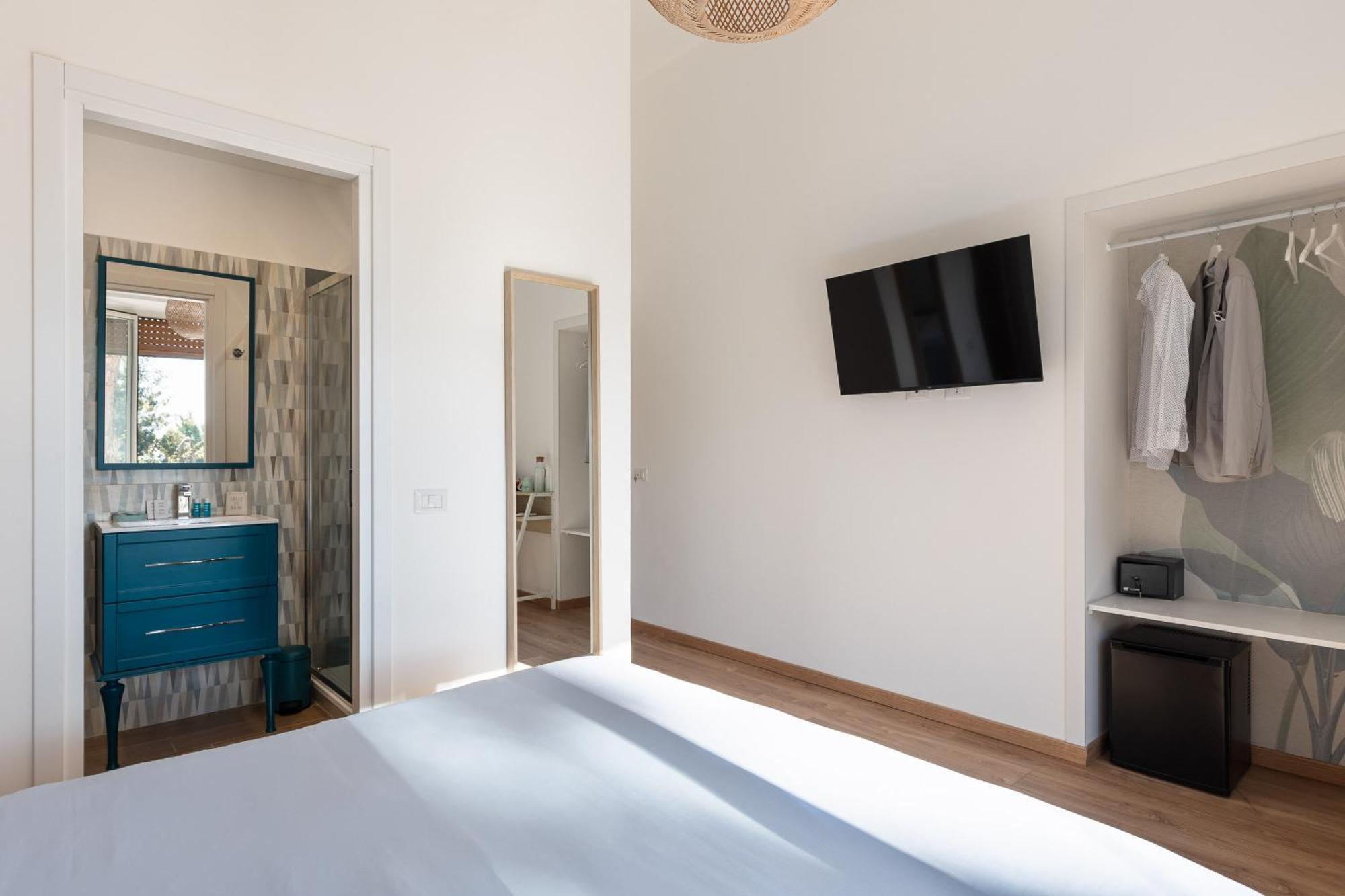 B&B Vitruvio Suites Формия Екстериор снимка
